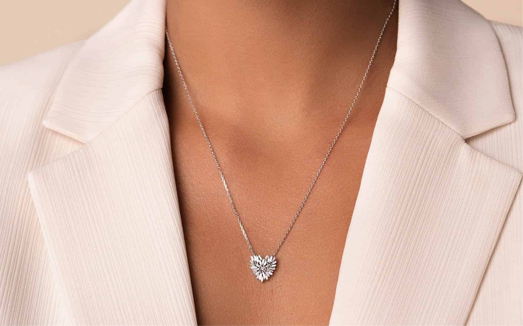 Suzanne Kalan heart diamond necklace